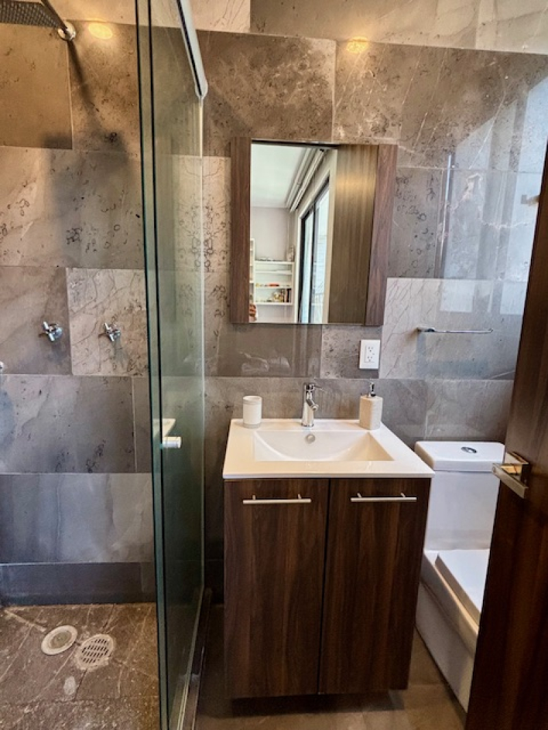Departamento En Venta, Del Valle Centro