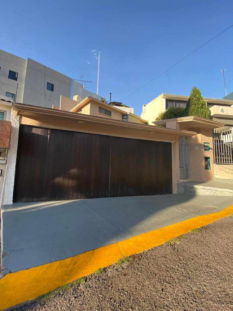 se vende casa en jardines de satelite naucalpan de juarez