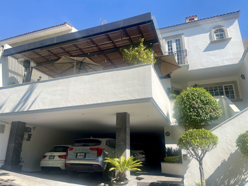 VENTA CASA EN PRIVADA - PASEO DE LOS LAURELES - SECOYAS - BOSQUES DE LAS LOMAS
