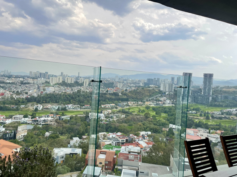 RENTA DEPARTAMENTO AMUEBLADO Y EQUIPADO CON TERRAZA  - LAS P�?RGOLAS - BOSQUE REAL