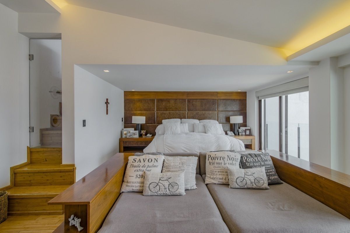 EN VENTA CASA EN PRIVADA EN TECAMACHALCO CON MUCHA ILUMINACI�?N