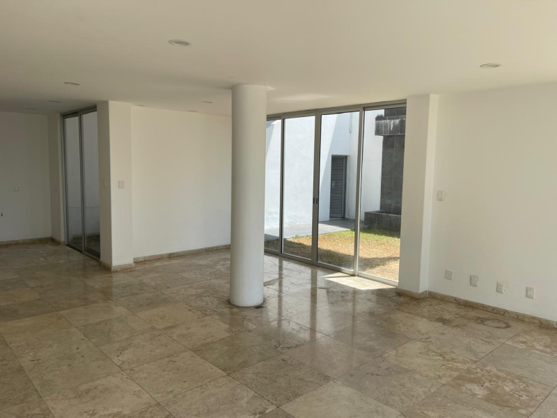 Casa En Renta En Lomas Country Club