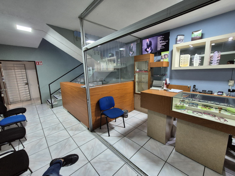 Local Comercial En Renta En Edificio De Servicios Medicos