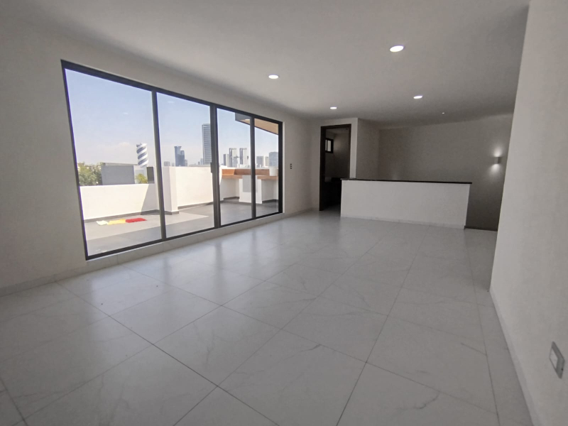 Casa En Venta En Lomas De Angelopolis