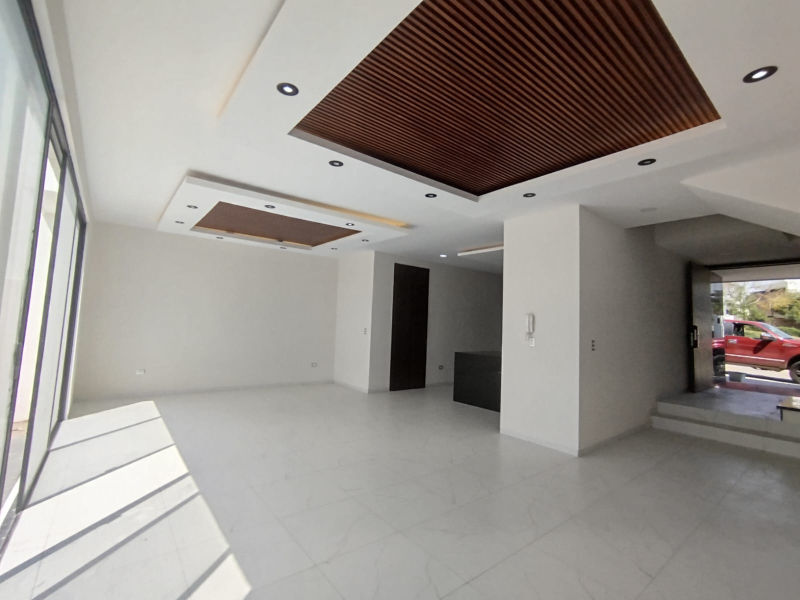Casa En Venta En Lomas De Angelopolis