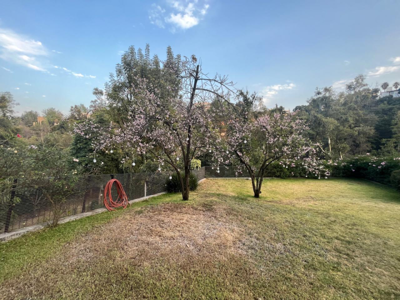 Casa En Venta En Lomas De Tecamachalco