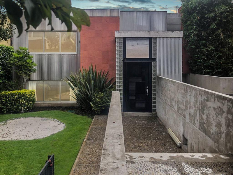 Casa En Venta En Lomas De Tecamachalco