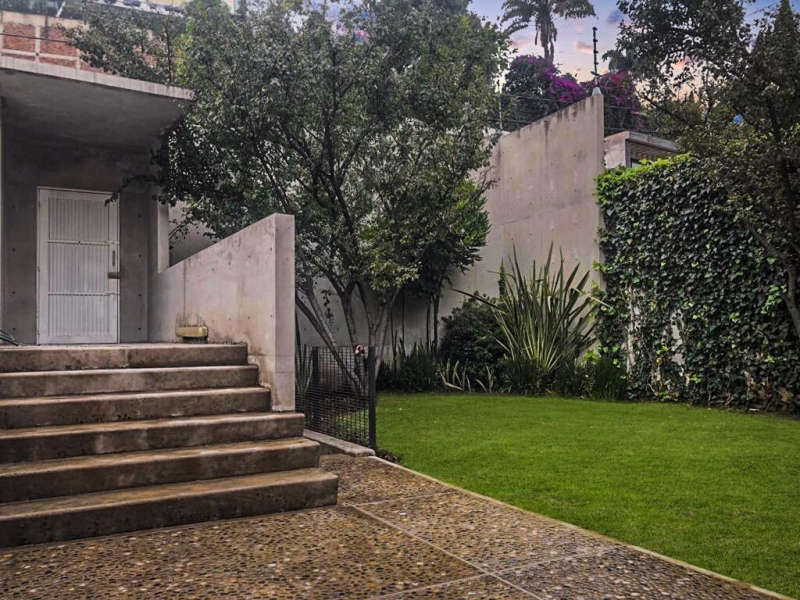 Casa En Venta En Lomas De Tecamachalco