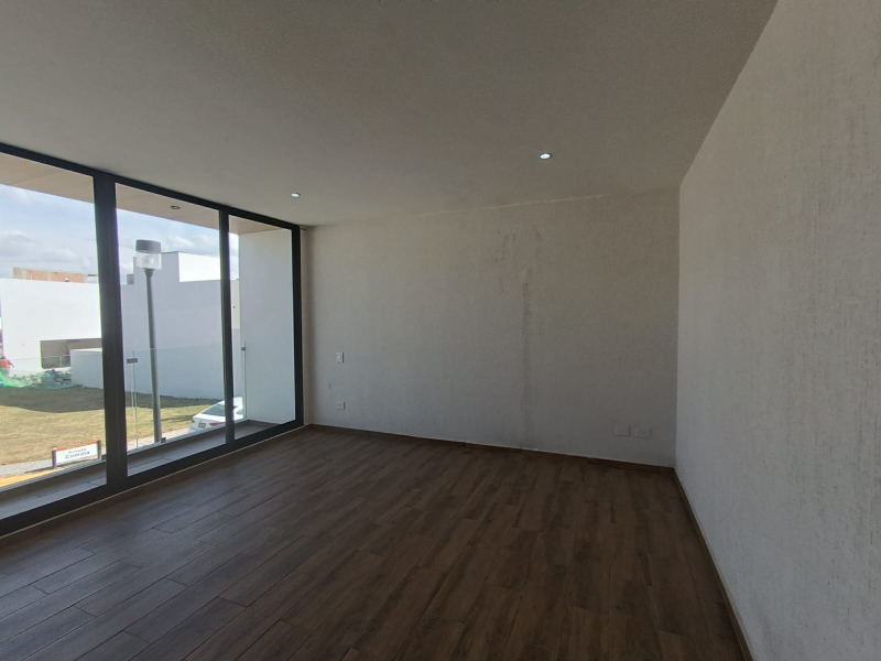 Casa En Venta En Lomas De Angelopolis