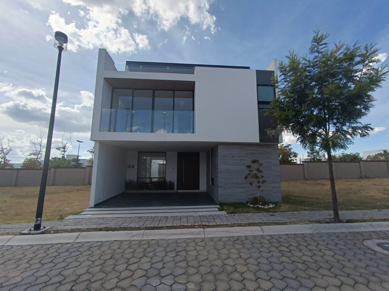 Casa en Venta en Lomas de Angelopolis