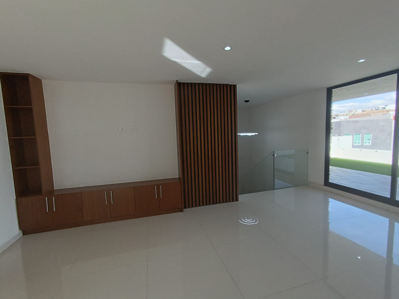 Casa En Venta En Lomas De Angelopolis