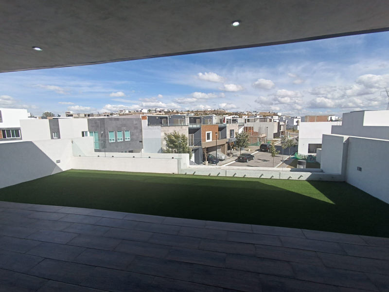 Casa En Venta En Lomas De Angelopolis