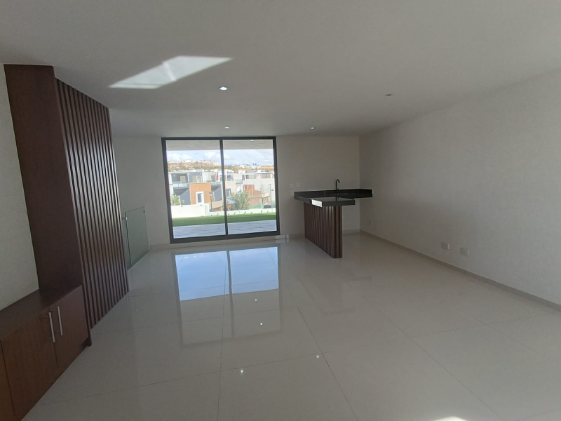 Casa En Venta En Lomas De Angelopolis