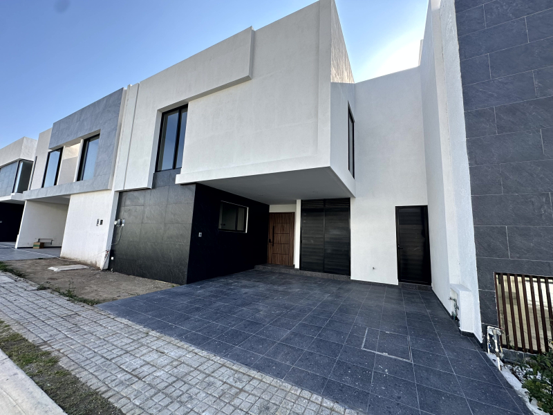 Casa en Venta en Lomas de Angelopolis