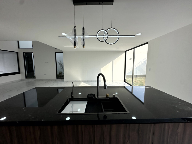 Casa En Venta En Lomas De Angelopolis