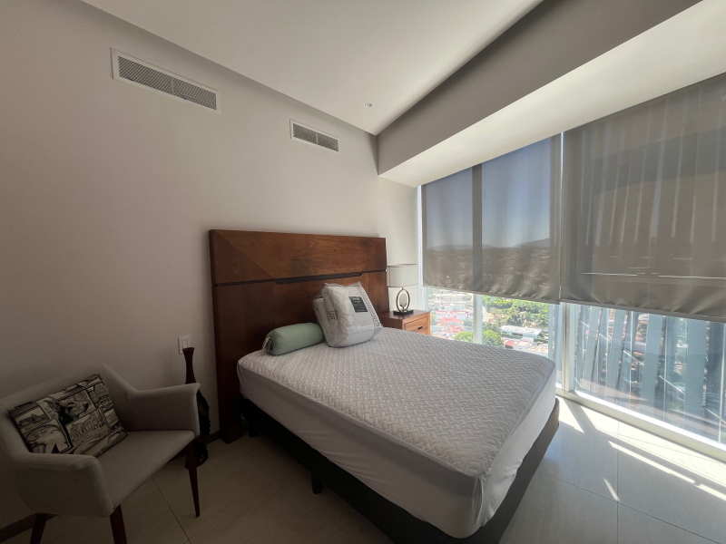 Departamento En Renta En Fraccionamiento Colinas De San Javier