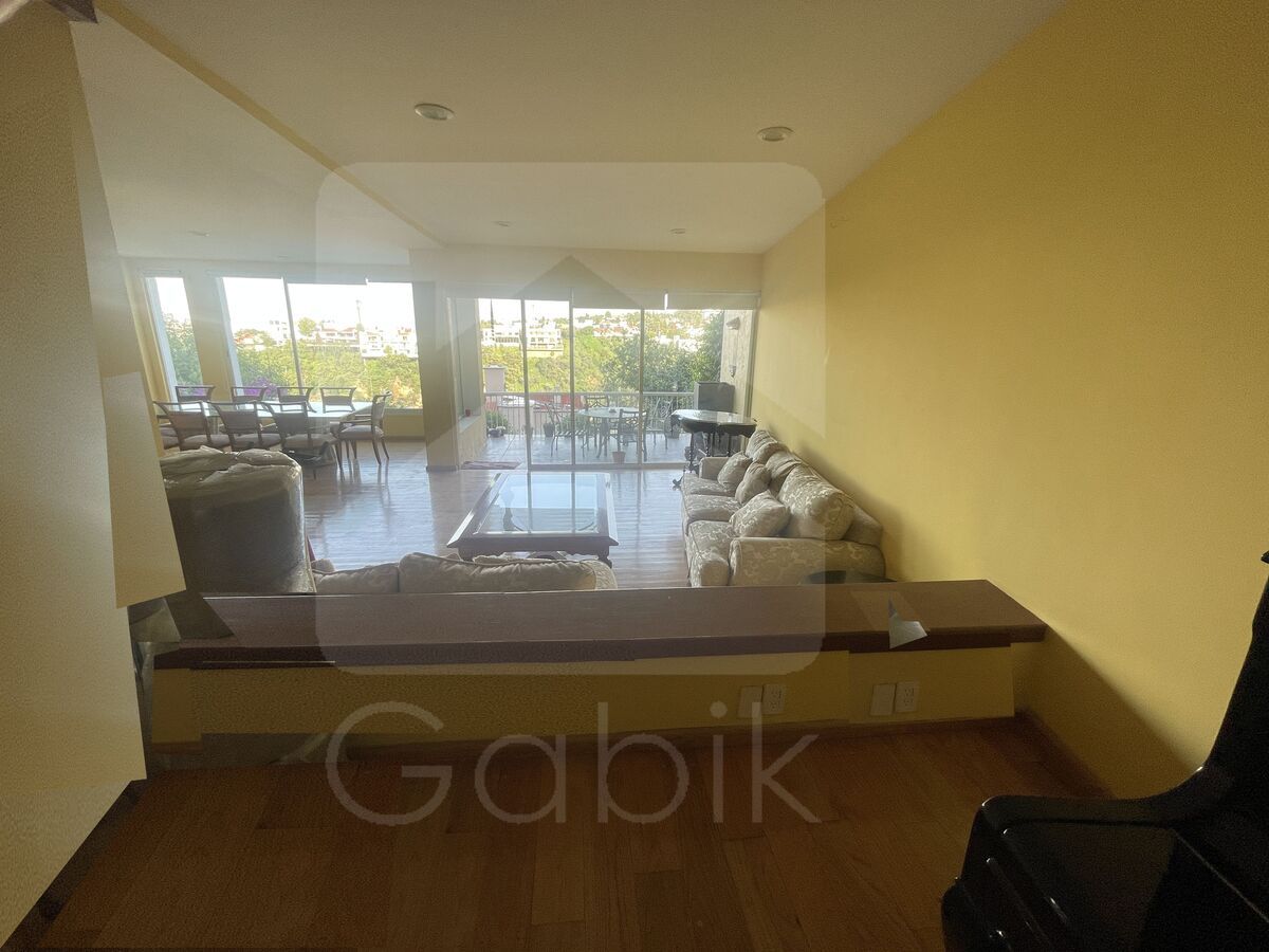 CASA EN VENTA EN CERRADA JUNTO A UNIV ANAHUAC NORTE