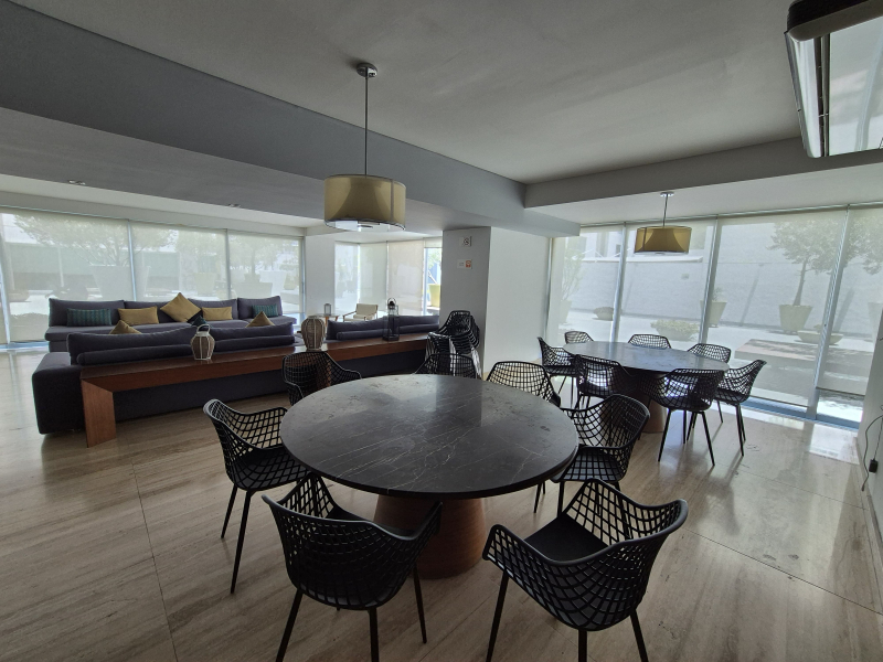 Se Renta Departamento Amueblado A 5 Cuadras De Midtown, Providencia
