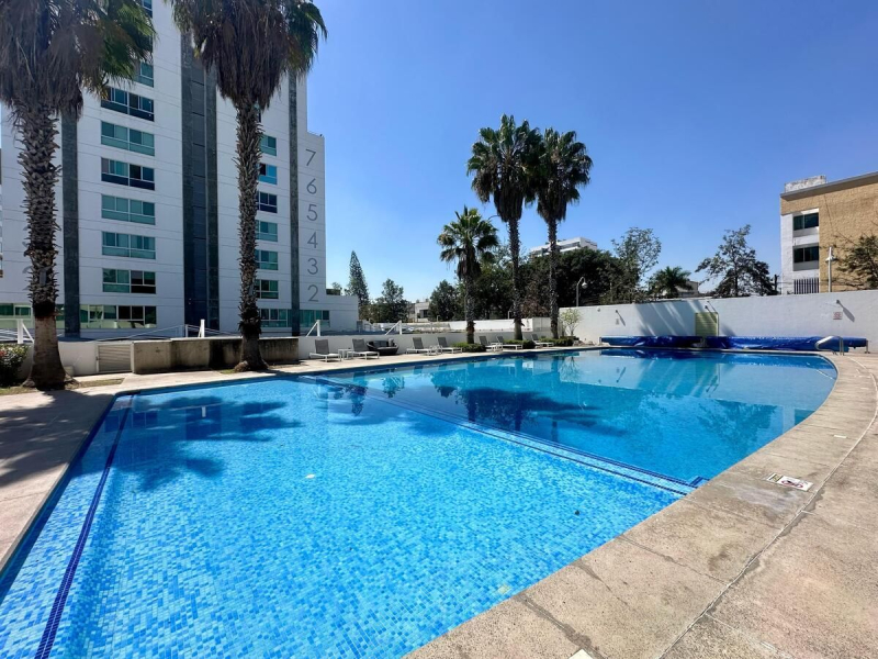 Se Renta Departamento Amueblado A 5 Cuadras De Midtown, Providencia