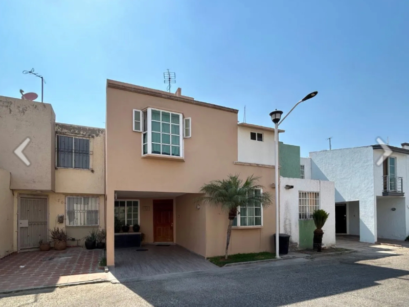 Casa en venta en Jardines del Valle