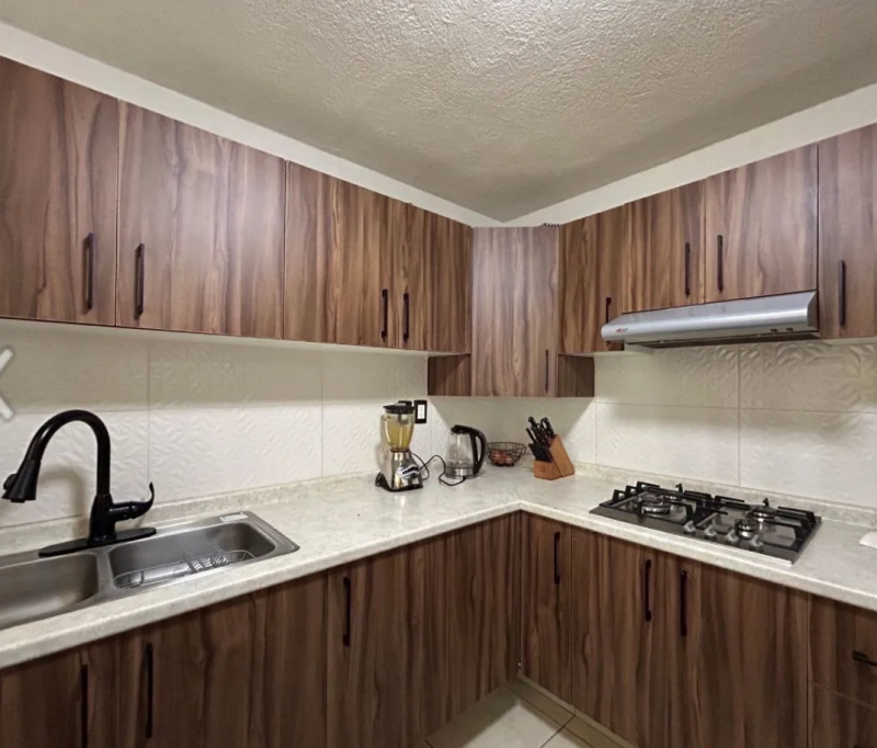 Casa En Venta En Jardines Del Valle