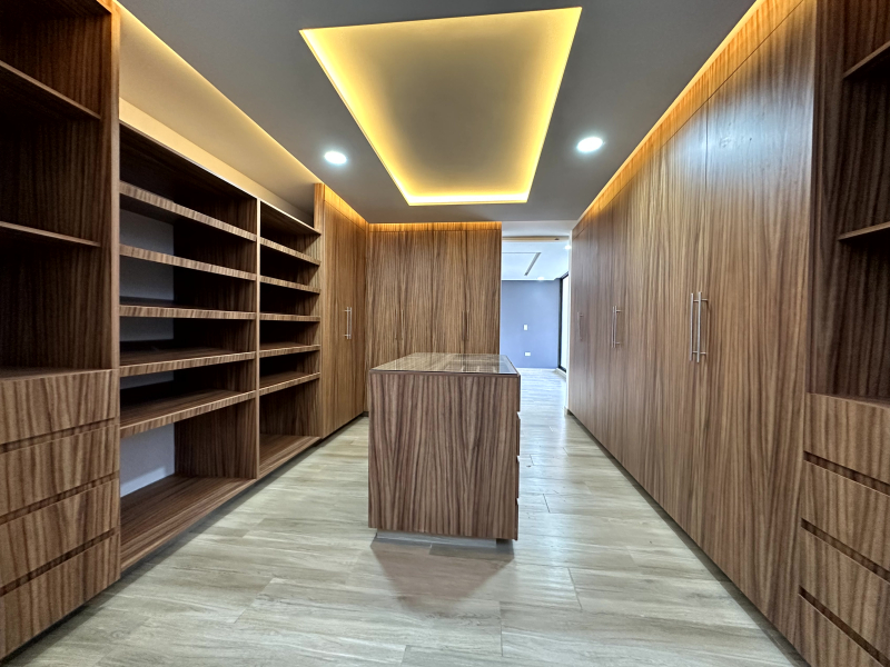 Casa En Venta En Lomas De Angelopolis