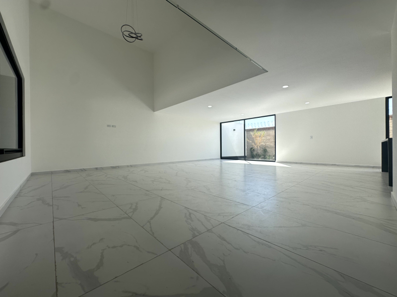 Casa En Venta En Lomas De Angelopolis