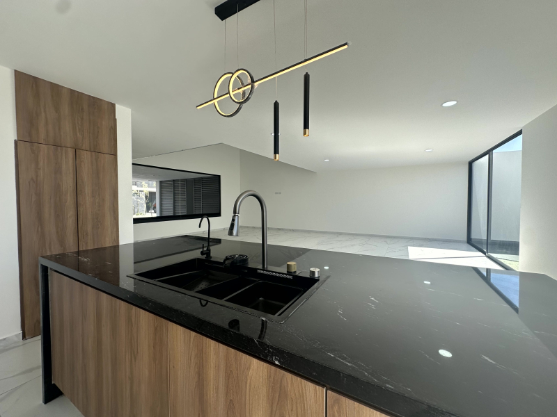 Casa En Venta En Lomas De Angelopolis