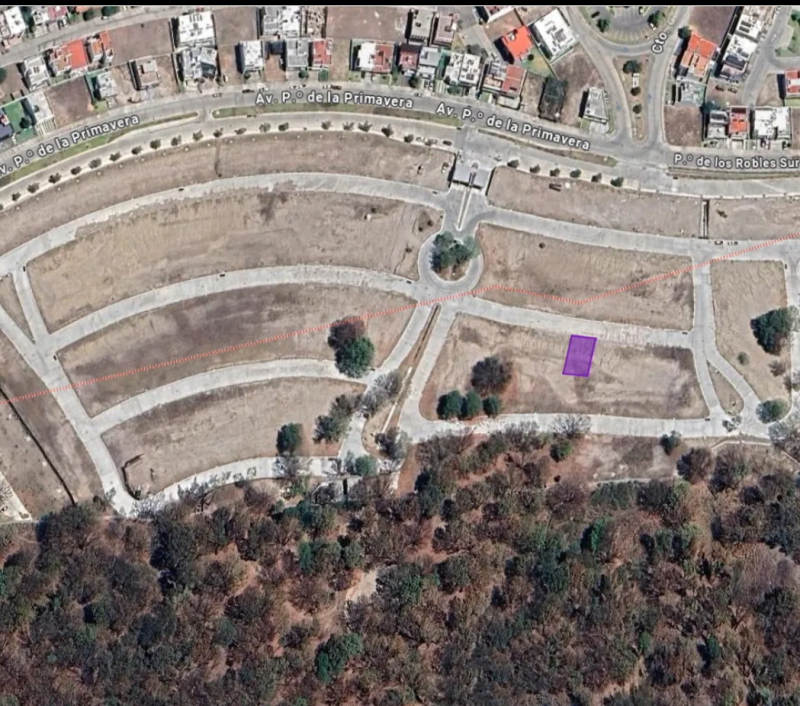 Terreno En Venta En Los Robles 