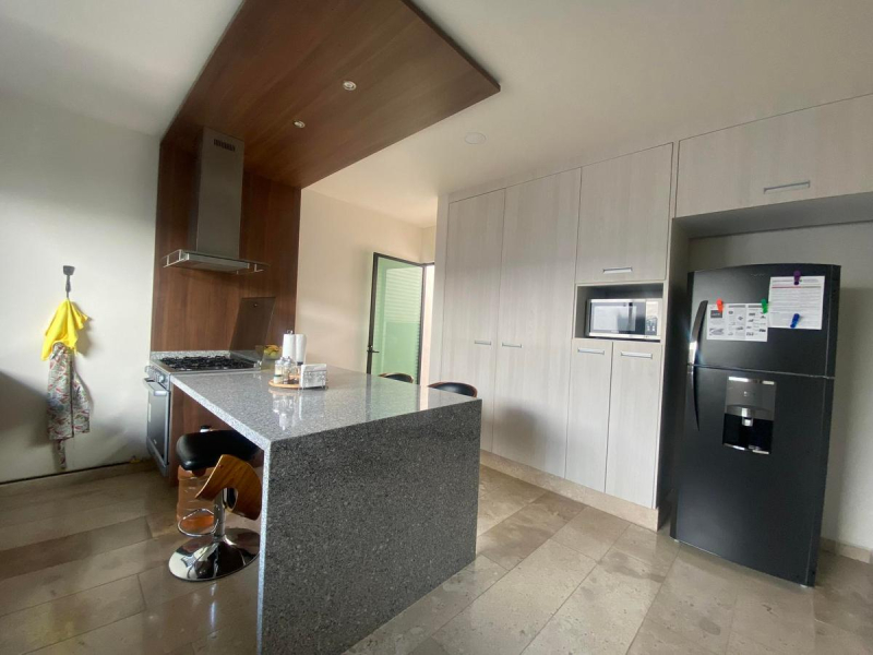 Casa En Venta En Lomas De Angelopolis