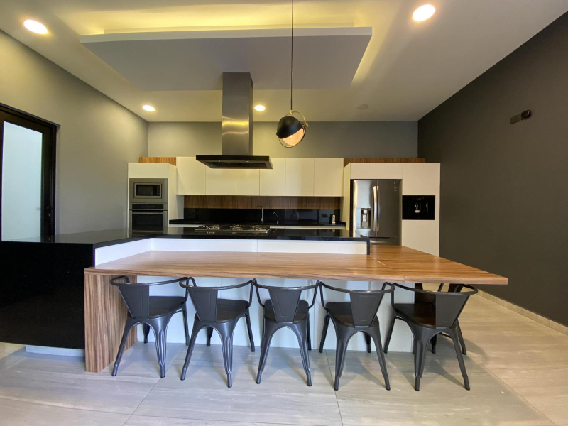 Casa En Venta En Lomas De Angelopolis