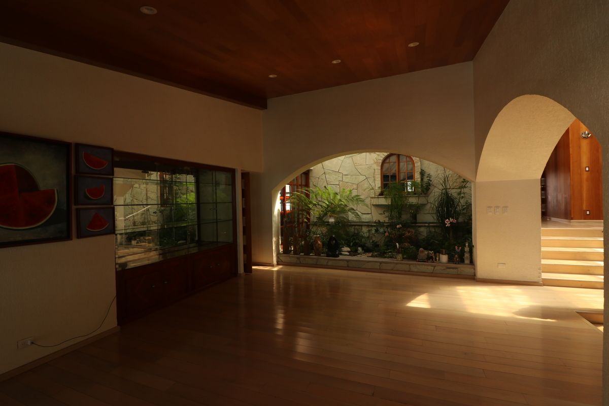 exclusiva residencia en jardines del pedregal – gran potencial de actualización