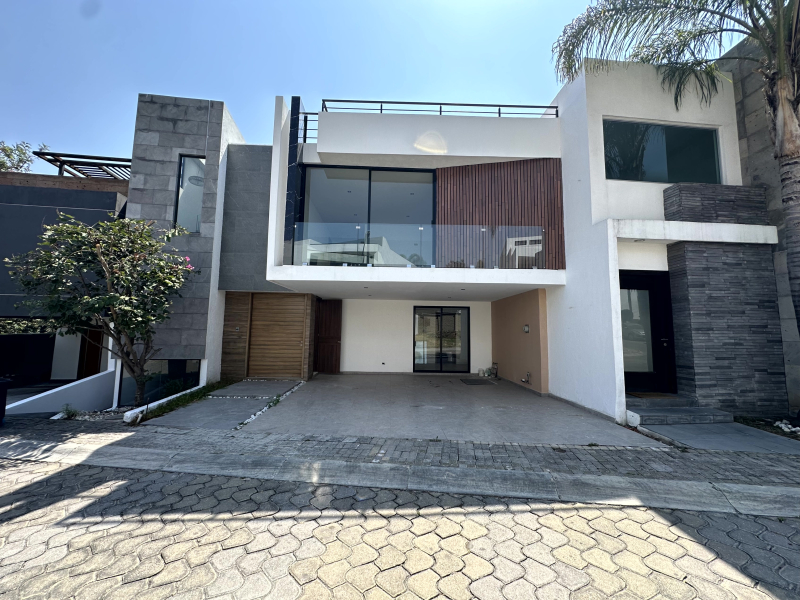 Casa en Venta en Lomas de Angelopolis
