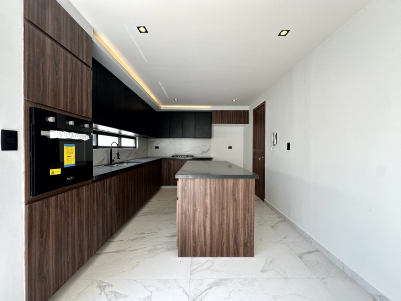 Casa En Venta En Lomas De Angelopolis