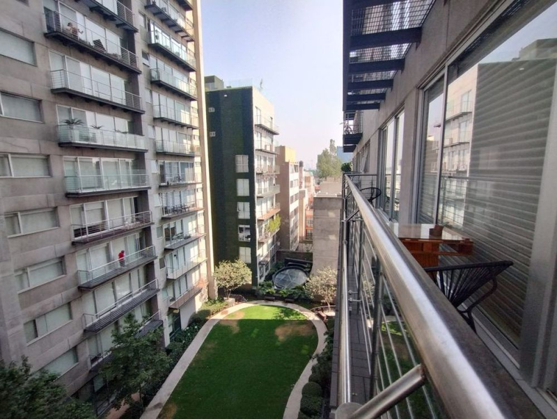 Venta Departamento en Grand Tower del Valle, 3 recamaras, piso 5.