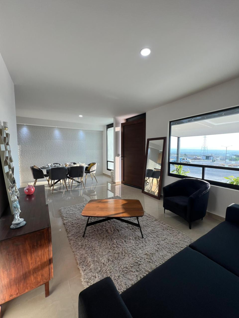 CASA EN VENTA EN MESETA HABITAT