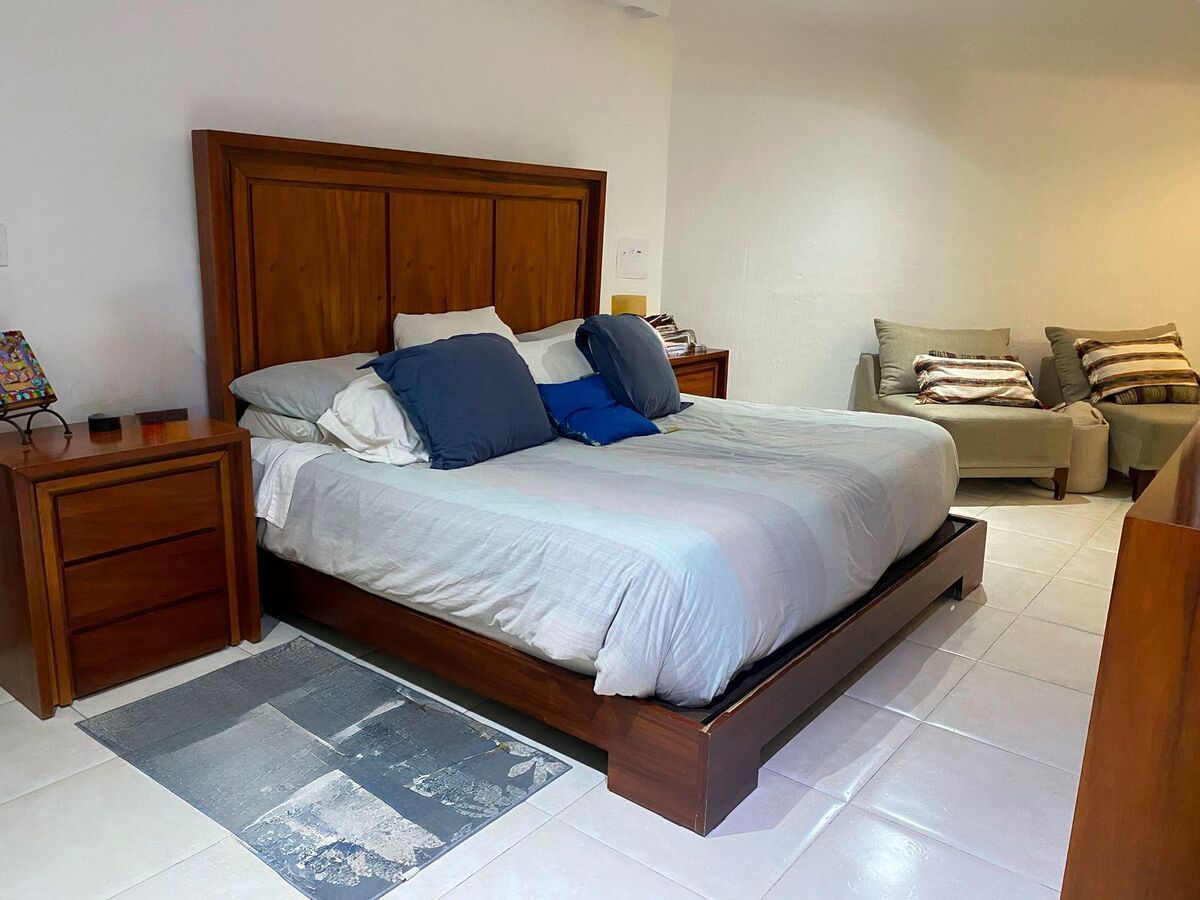 EN VENTA Casa En Condominio - BALCONES DE LA HERRADURA