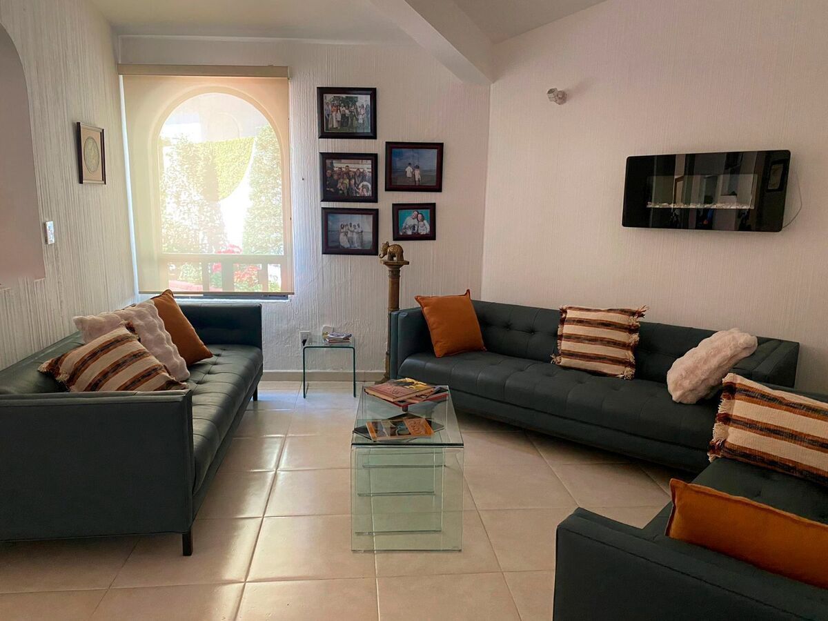 EN VENTA Casa En Condominio - BALCONES DE LA HERRADURA