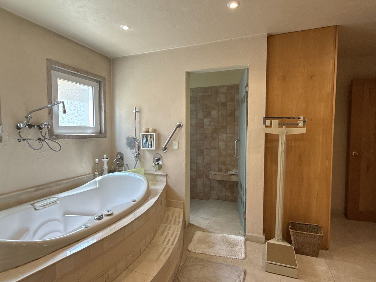 venta de casa en lomas country club, real del country