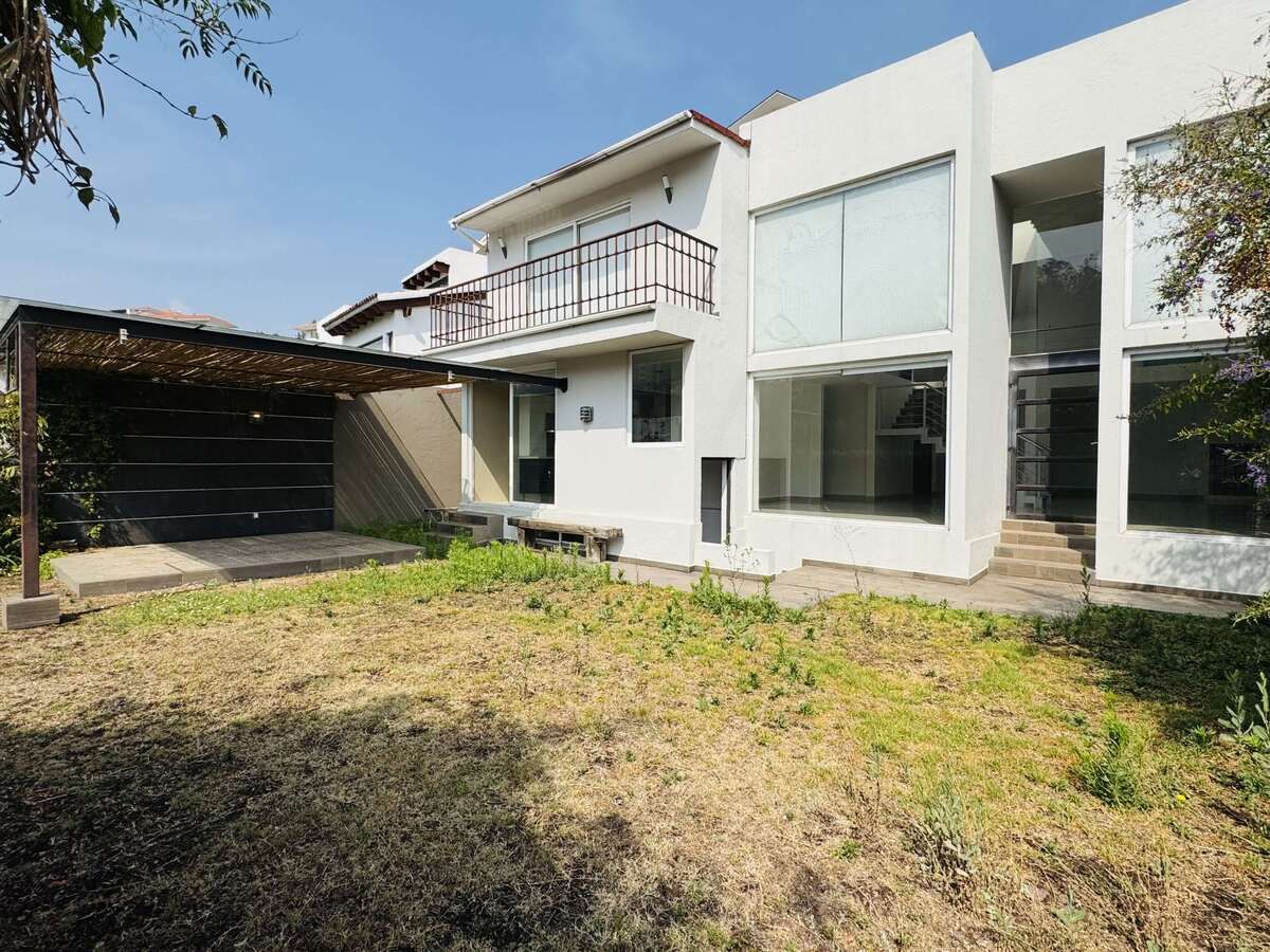 casa en venta en lomas del río