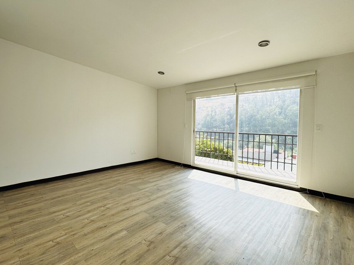 casa en venta en lomas del río