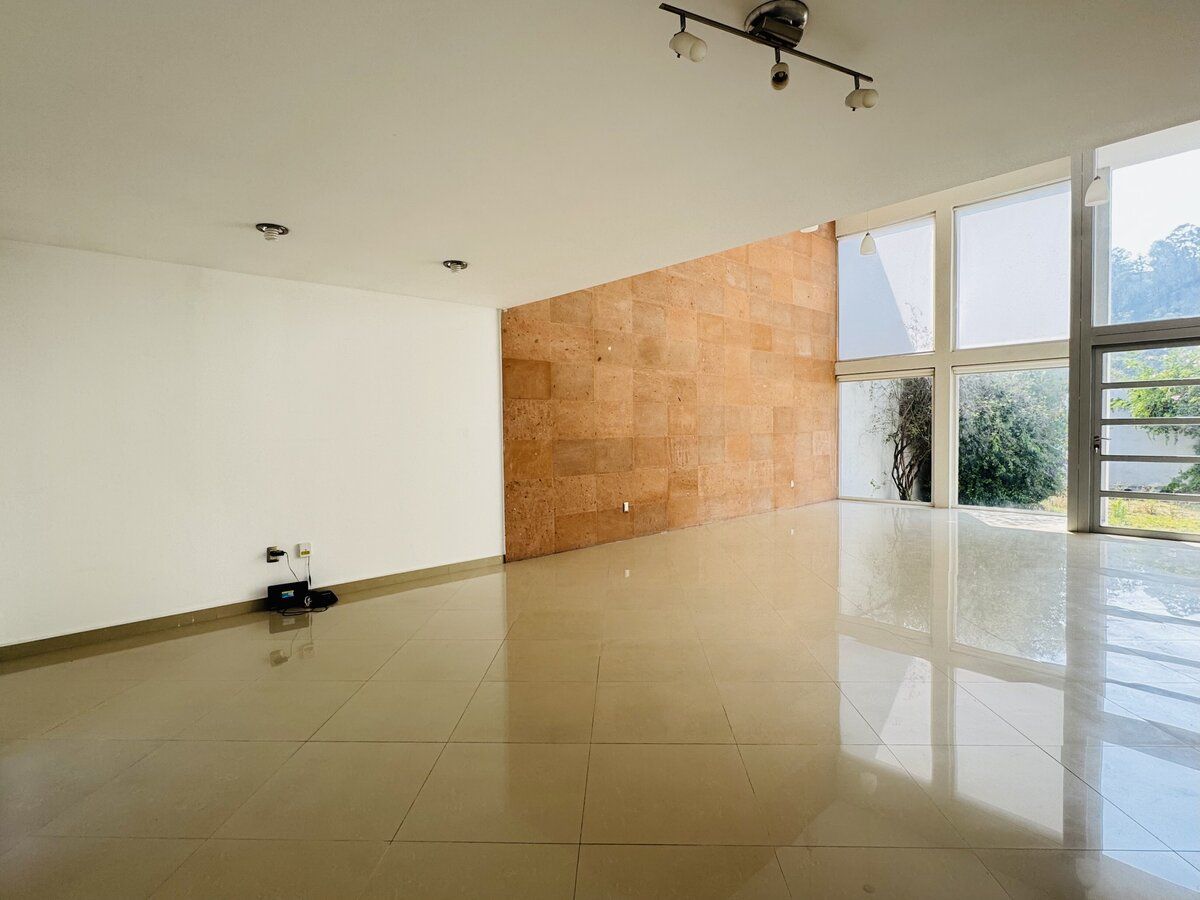 casa en venta en lomas del río