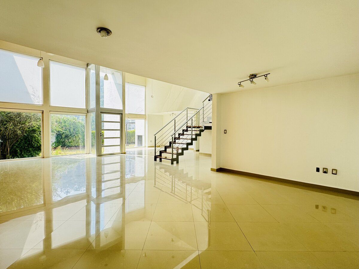 casa en venta en lomas del río