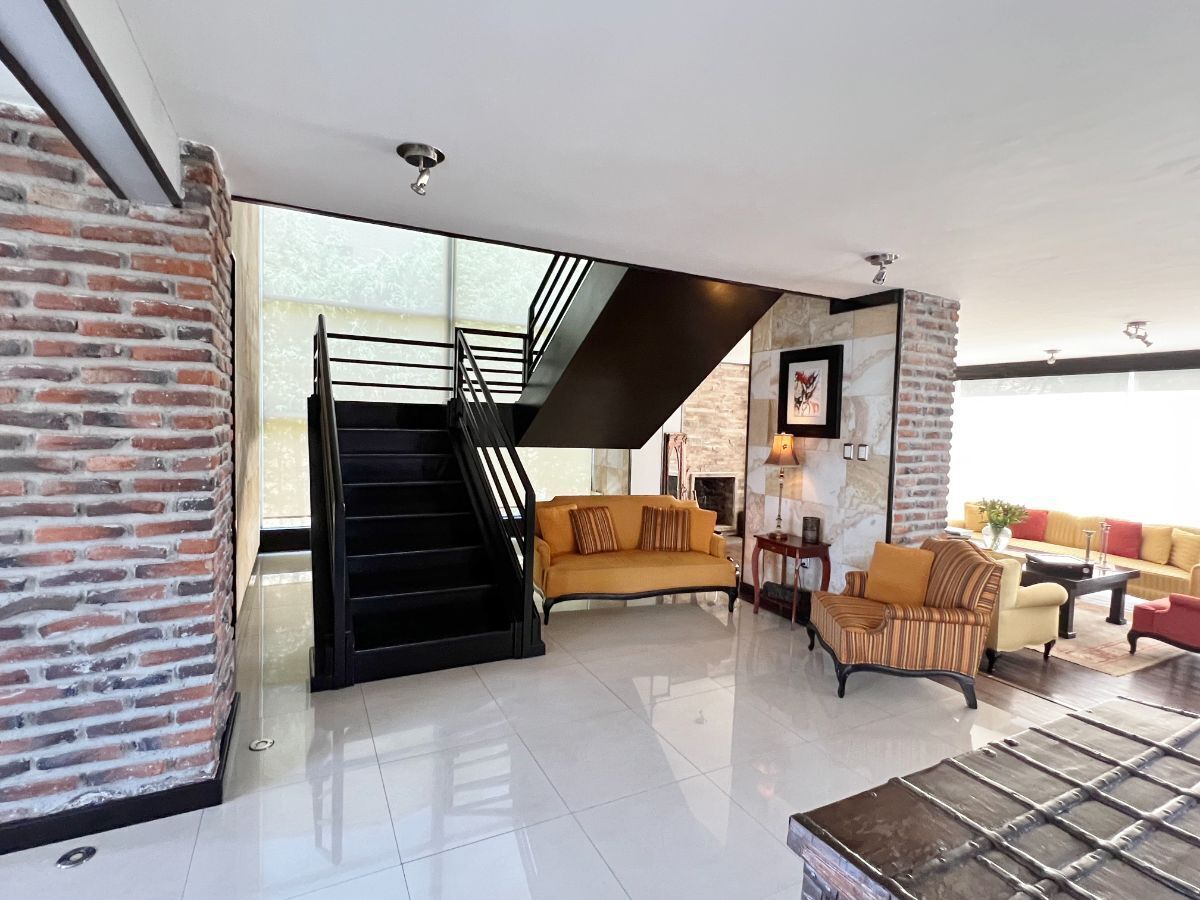 casa en venta en club de golf los encinos