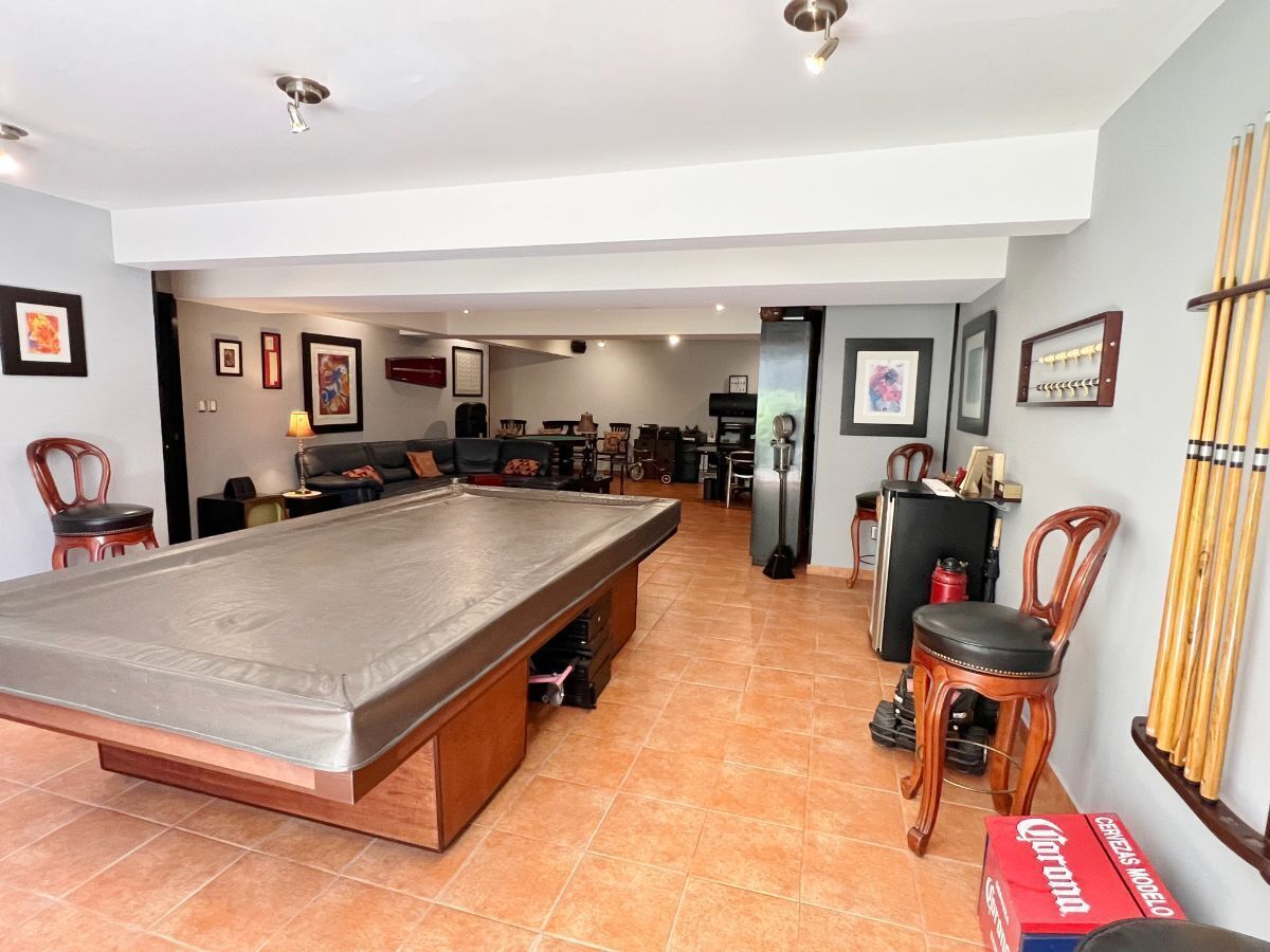 casa en venta en club de golf los encinos