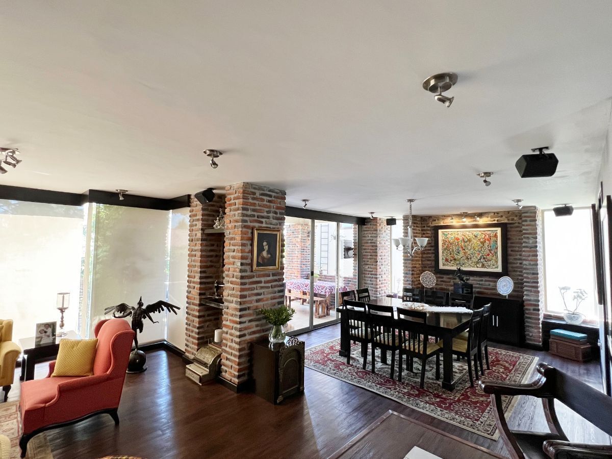 casa en venta en club de golf los encinos