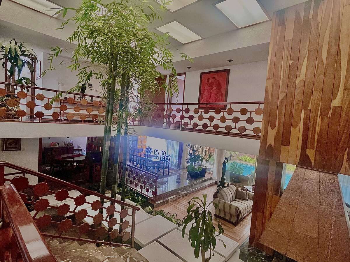 casa con vigilancia en venta en la herradura
