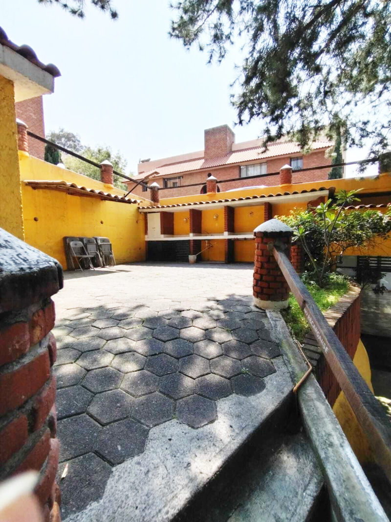 VENTA DEPARTAMENTO, CONDOMINIO REAL DEL BOSQUE, CAMINO A STA. FE
