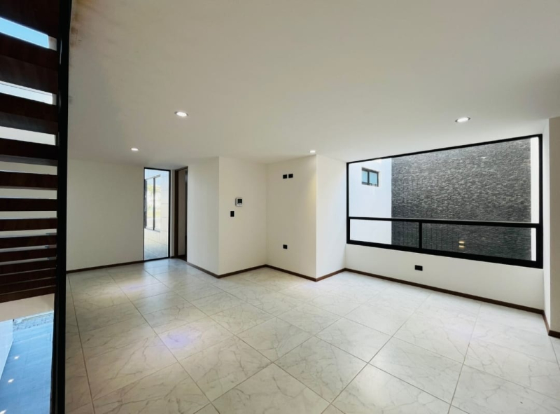 Casa En Venta En Lomas De Angelopolis