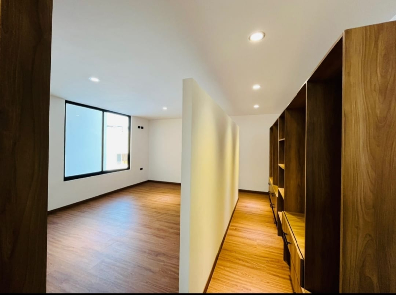 Casa En Venta En Lomas De Angelopolis